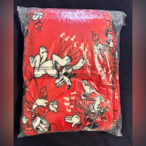 Adult Unisex Mickey & Friends Plush Fleece Pants - Picture 4 of 7